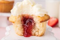 Strawberry-Filled Cupcakes Recipe – Moist Cupcakes with Fresh Strawberry Center