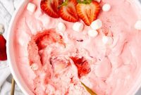 Creamy Strawberry Fluff Dessert Recipe