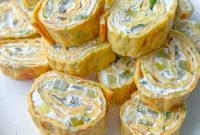 Crispy Zucchini Egg Roll Recipe with Garlic Dipping Sauce