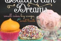 Small Buttercream Cakes: Big Scoops and Sweet Treats