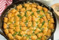 Comforting Tater Tot Casserole with Green Beans and Cheese