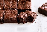 Ultra-Fudgy Crinkle Brownies: Gooey Chocolate Brownie Recipe