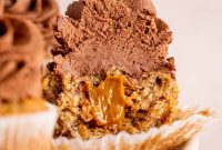 Banoffee Cupcakes Recipe: Caramel Banana Cupcakes with Toffee Frosting