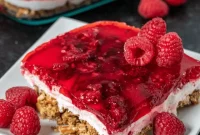 Raspberry Pretzel Salad Recipe with Creamy Filling and Crunch