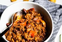 Hearty Vegetarian Chili Recipe for Flavorful Meatless Meals