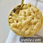 20-Minute Cream Gluten-Free Mac and Cheese in the Instant Pot 3 Gluten-Free Mac and Cheese in a bowl
