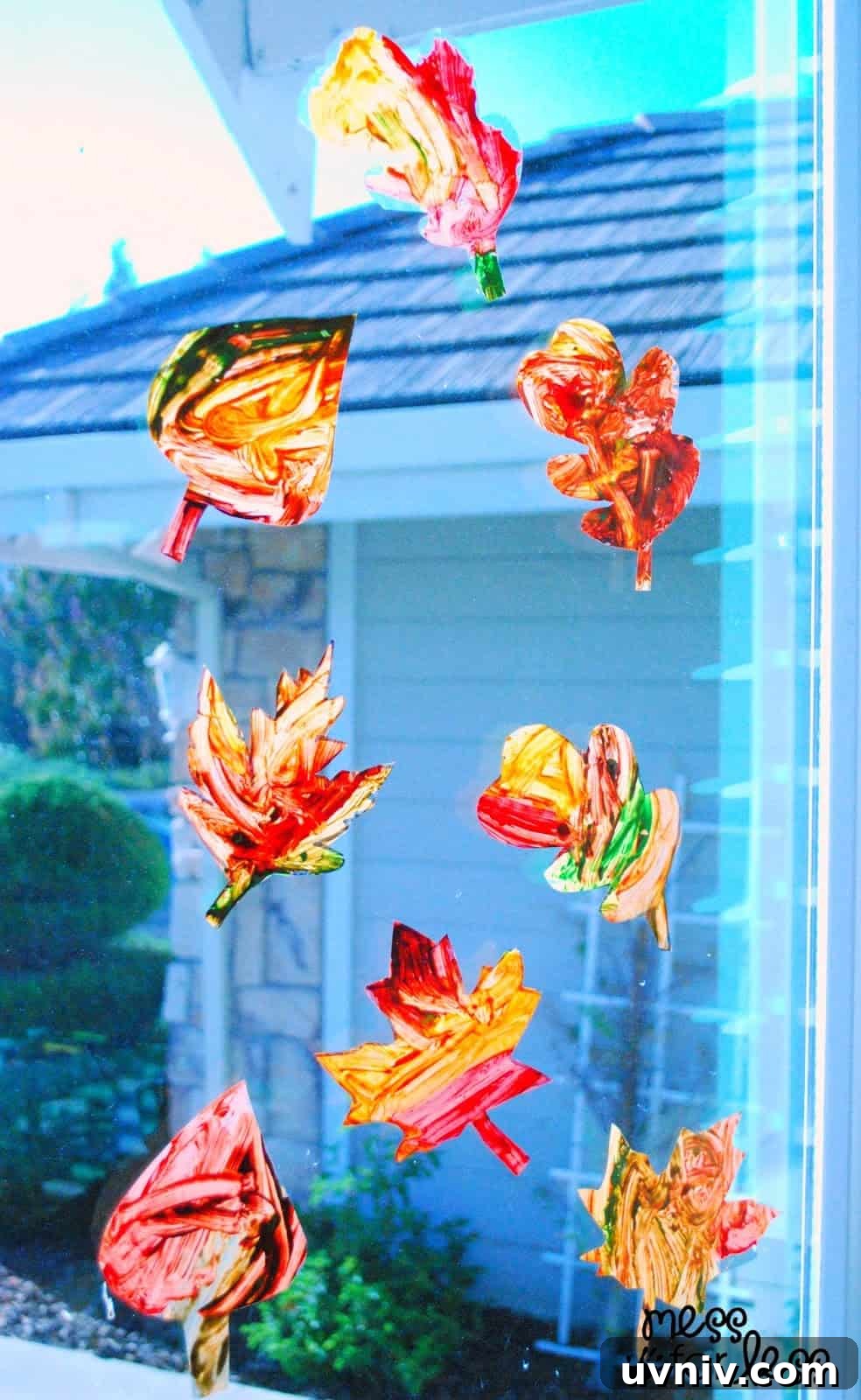 Fall Leaves Window Decals for Contact Paper – Autumn Home Decor 10 Contact Paper Window Stickers - Fall Leaves. These are so fun to create and look like beautiful sun catchers hanging in your window.