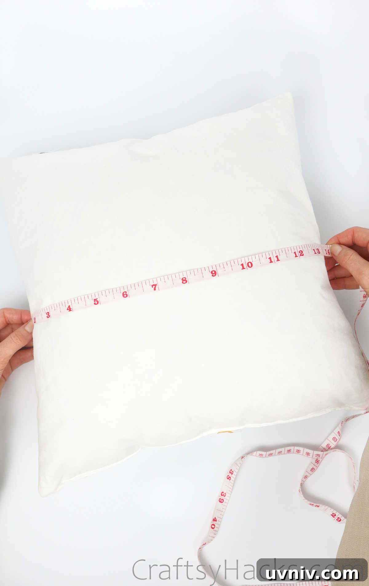 Sew a Pillowcase: Step-by-Step Guide for a Perfect Finish 5 measuring pillow