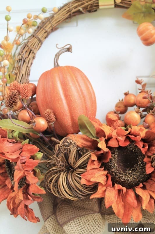DIY Pumpkin Wreath with Burlap and Cozy Fall Spice Colors 19 diy pumpkin wreath
