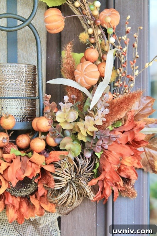 DIY Pumpkin Wreath with Burlap and Cozy Fall Spice Colors 23 diy fall harvest wreath