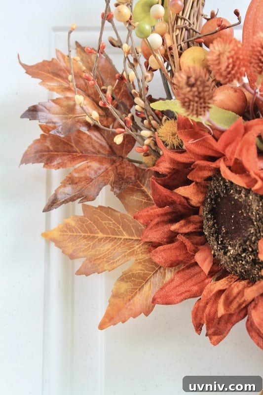 DIY Pumpkin Wreath with Burlap and Cozy Fall Spice Colors 5 easy diy pumpkin wreath or fall wreath