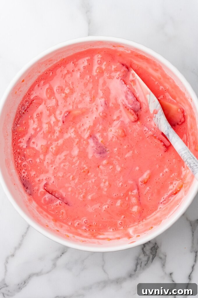 Creamy Strawberry Fluff Dessert Recipe 9 img 21205 16