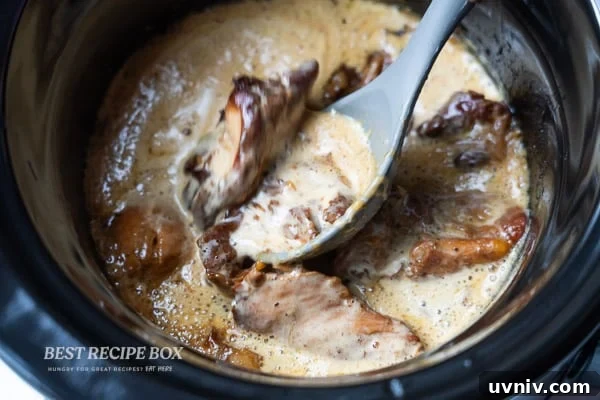 Slow Cooker Honey Mustard Chicken – Moist & Flavorful Recipe 7 thickening the sauce