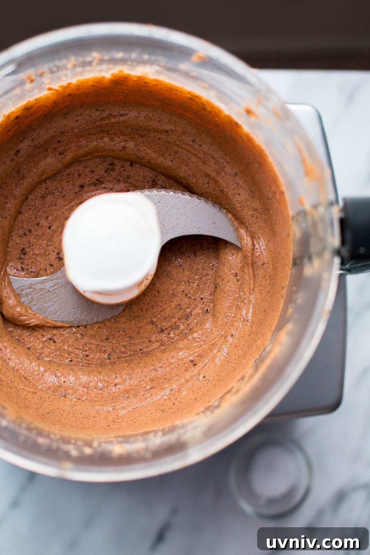 HOMEMADE Espresso Almond Cashew Butter. Almond cashew butter with a kick from espresso beans, vanilla, and a touch of maple syrup. Espresso Almond Cashew Butter