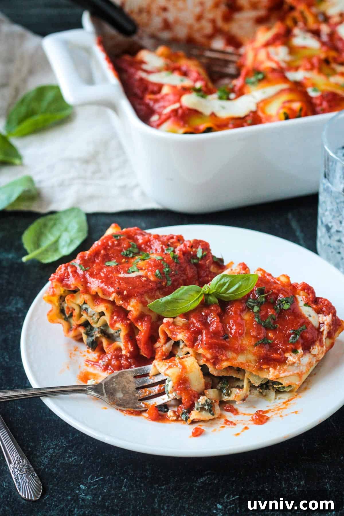 Bite of pasta on a fork.