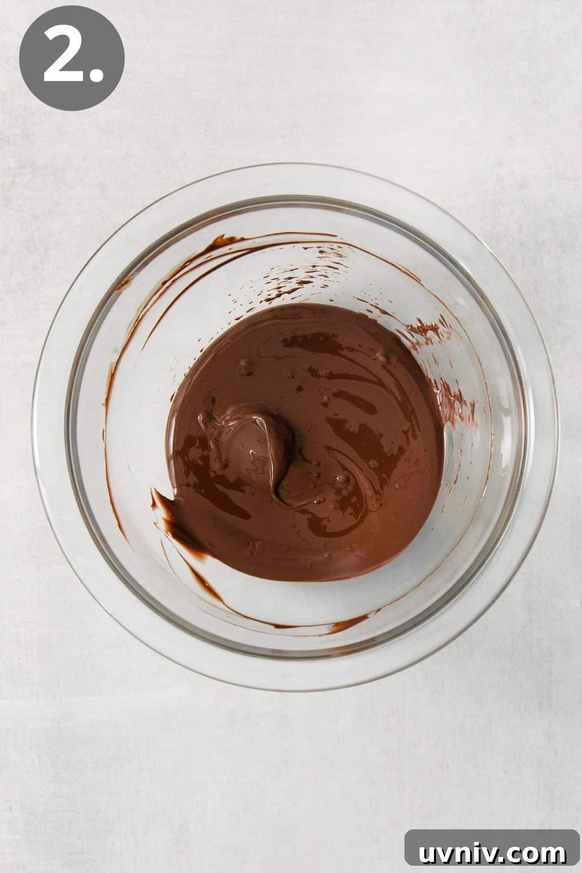 Chocolate Drizzle Popcorn Recipe: Sweet, Crunchy Movie Treat 5 Melted chocolate in a glass bowl