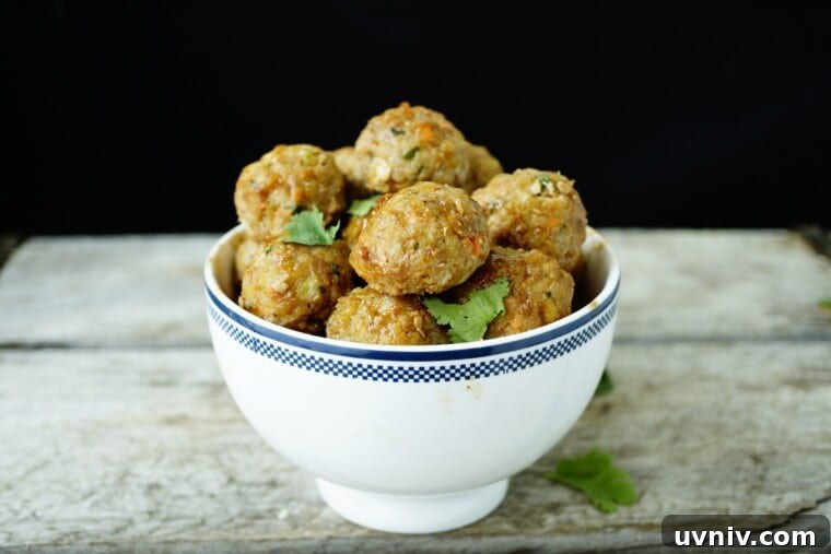 High Protein Meatballs Made of Ground Turkey