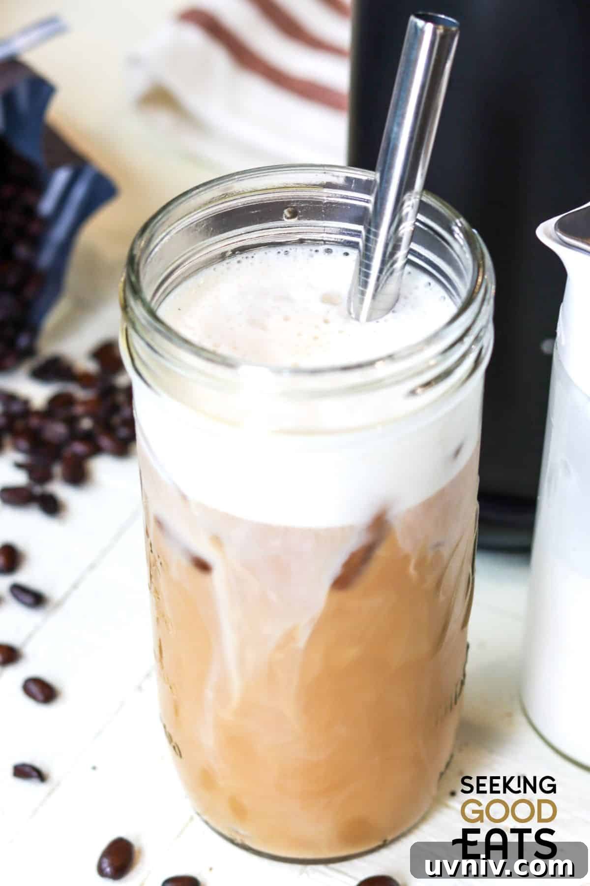 Vanilla Sweet Cream Cold Foam: Simple Recipe for Coffee Topping 2 sweet cream cold foam