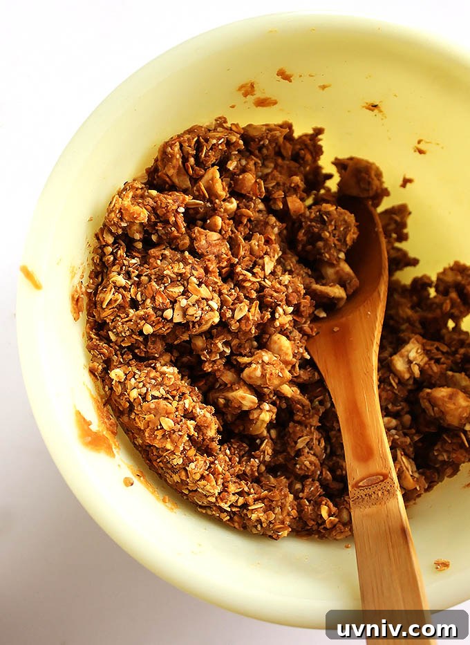 Peanut butter apple granola bars. vegan/gluten free | robustrecipes.com