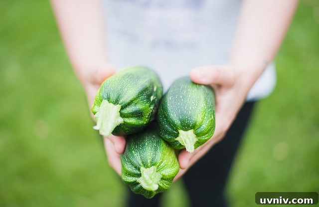 12+ Proven Ways to Earn $1,000/Month From Your Garden Year-Round 2 holding garden produce