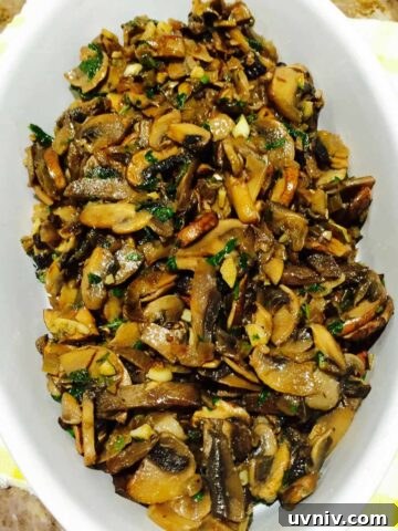 A bowl of chunky garlic mushrooms