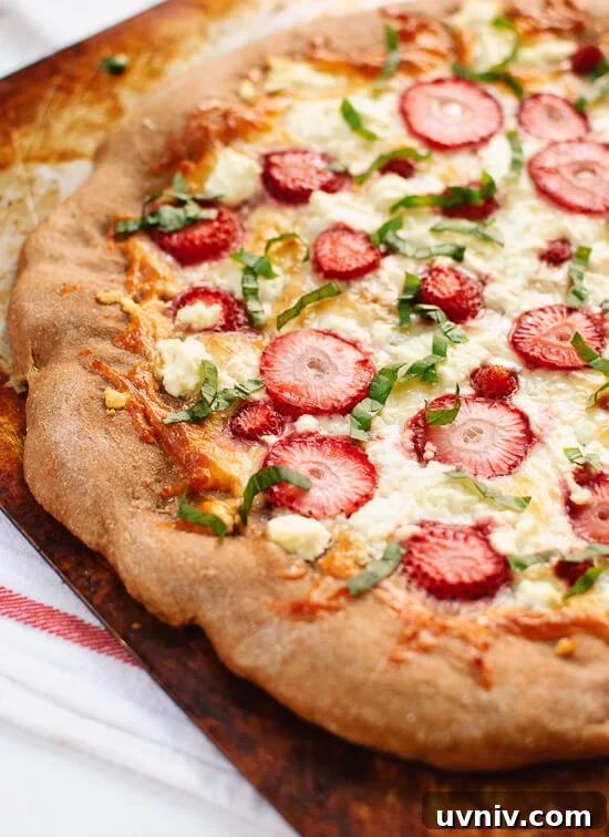 strawberry basil pizza