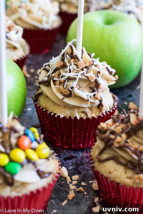 Salted Caramel Apple Cupcakes with Cinnamon Streusel 4 caramel apple cupcakes