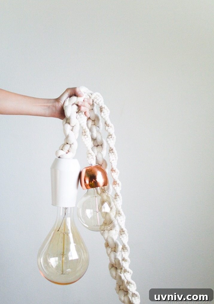 9 Stylish Macramé Projects to Update Your Home Décor 7 Giant Macramé Rope Lights from Vintage Revivals | 8 Modern DIY Macrame Projects
